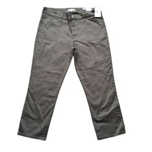 NWT STS Blue Riley Crop Slim Boyfriend Pants (Size 32/ US 14)